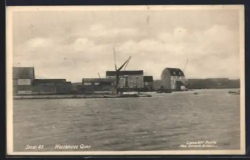 AK Woodbridge, Quay