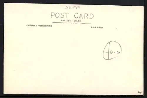 AK Thorpe, Beach with boats and houses