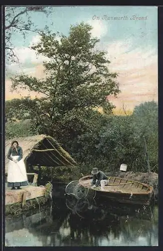AK Ranworth, View of the Broad, Fischer holt Reuse ins Boot