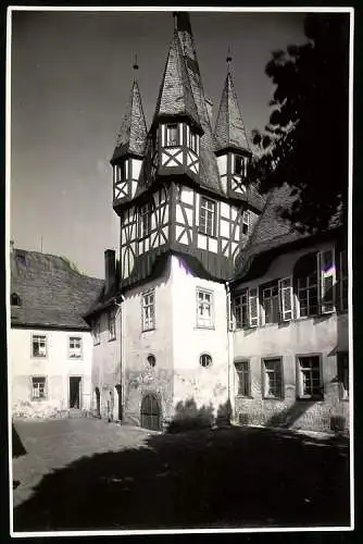 Fotografie unbekannter Fotograf, Ansicht Rüdesheim, der Brömserhof in der Oberstrasse