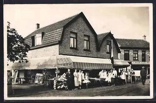 AK Sluis, Smits Souvenirshop and tea-room, Kade 42