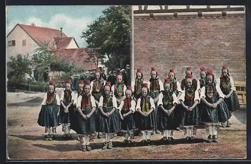 AK Schwälm, Gruppe von Mädchen in hessischen Trachten am Erntefest