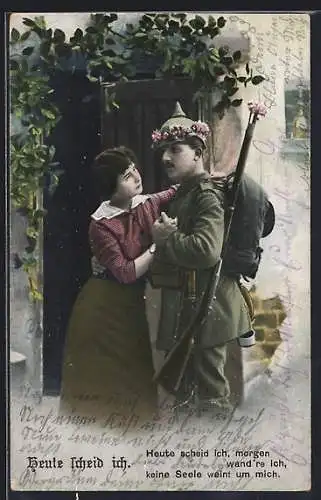 AK Soldat in Uniform mit Blumen beschmückt