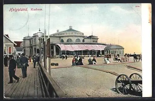 AK Helgoland, Kurhaus und Holzsteg mit Flaneuren