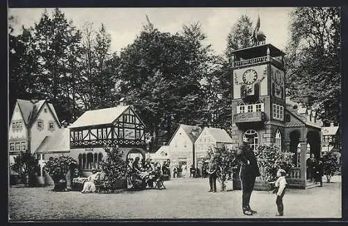 AK Schaefers Märchenstadt Lilliput, Liliputaner am Gasthof und Modesalon