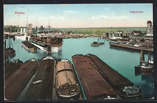 AK Emden, Aussenhafen mit Binnenschiffen