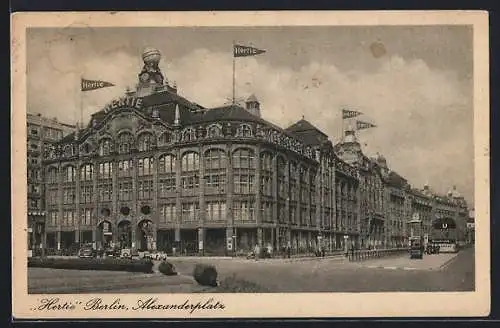 AK Berlin, Alexanderplatz, Hertie Waren-und Kaufhaus G.m.b.H. mit Autos