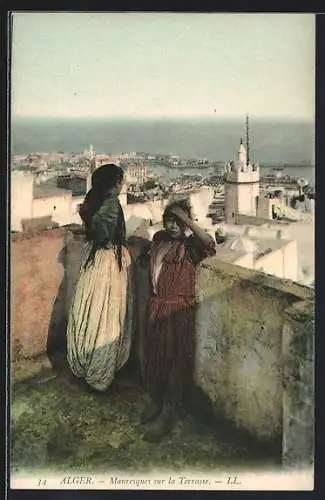 AK Alger, Mauresques sur la Terrasse, arabische Volkstypen