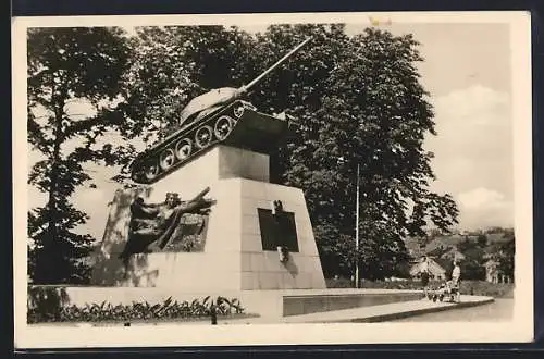 AK Ostrava, Památník osvobození