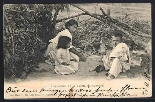 AK Campesina en la puerta de suchoza