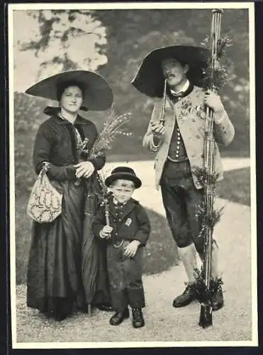 AK Lavanthal, Familie in Kärntner Volkstrachten, Deutsche Arbeitsfront