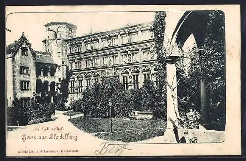 AK Heidelberg, Der Schlosshof
