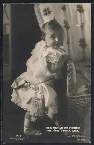 AK süsser Prinz Wilhelm als kleiner Bube im Kleidchen