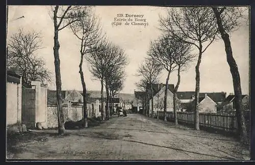 AK Dornecy, Entrée du bourg