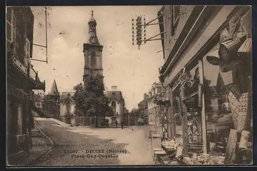 AK Decize, Place Guy-Coquelin avec vue sur l`église et les boutiques environnantes