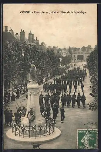 AK Cosne, Revue du 14 Juillet et Place de la République