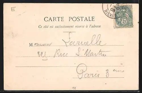 AK Fourchambault, Avenue de la Gare avec des charrettes et passants