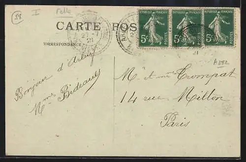AK Arleuf, Rue Centrale et Maison Commune avec des enfants jouant dans la rue