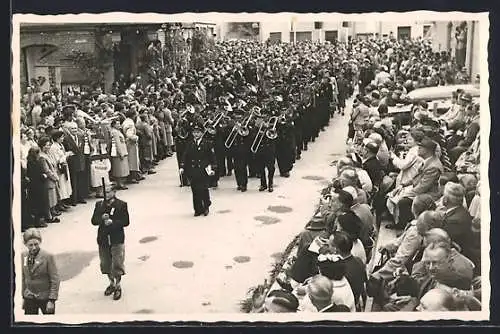 Foto-AK Aalen, 1. Bundesmusikfest 1954, Blasmusikorchester Hochdorf