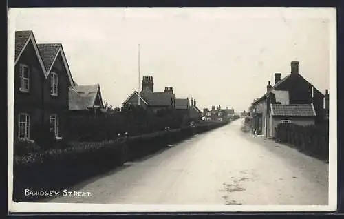 AK Bawdsey, Street