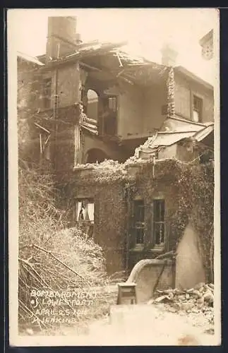 AK Lowestoft, House after Bombardment, 1916