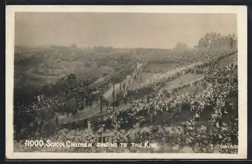 AK Norwich, 11000 School Children Singing to the King
