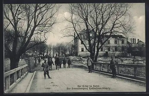 AK Eydtkuhnen-Kibarty, Grenzübergang, Soldaten