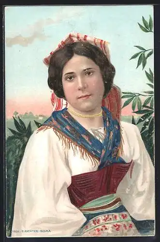 AK Italienerin in Tracht vor blauem Himmel