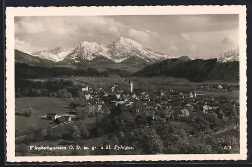 AK Windischgarsten /O.D., Ortsansicht mit grossem und kleinem Pyhrgas