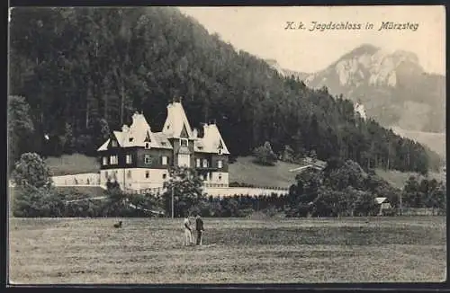 AK Mürzsteg, K. k. Jagdschloss mit wanderndem Paar