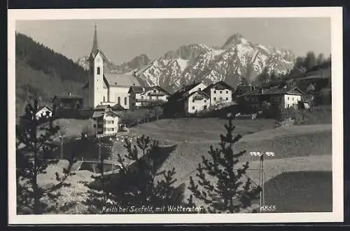 AK Reith bei Seefeld, Ortspartie mit Kirche und Wetterstein