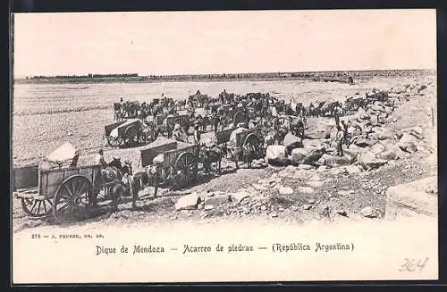 AK Dique de Mendoza, Acarreo de piedras