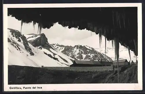 AK Cordillera, Puente del Inca, Bergpanorama, gesehen aus einer Höhle