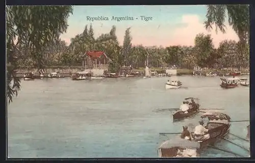 AK Tigre, Ortsansicht mit Booten