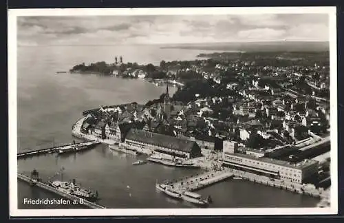 AK Friedrichshafen a. B., Ortsansicht vom Flugzeug aus