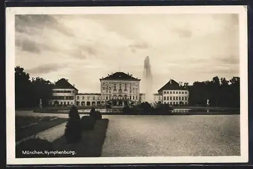 AK München, Nymphenburg mit Springbrunnen