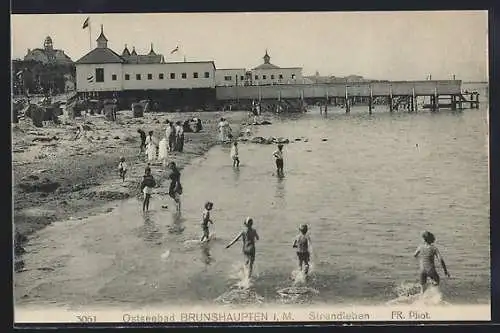 AK Brunshaupten i. M., Kinder am Strand