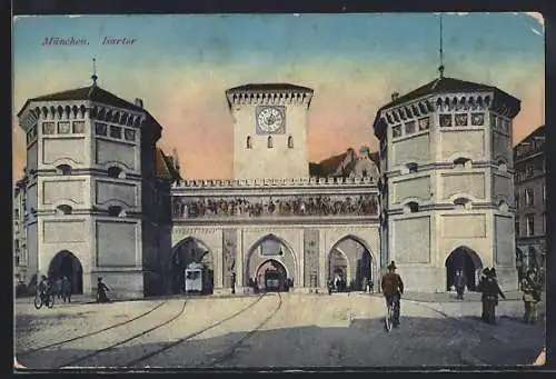 AK München, Strassenbahnen am Isartor