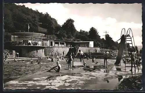 AK Erlenbach am Main, Badegäste im Bergschwimmbad