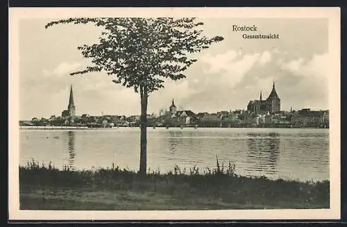 AK Rostock, Gesamtansicht mit Flusspartie