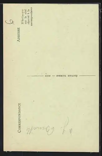 AK Roquebrune, Rue de la Fontaine et vue du château médiéval