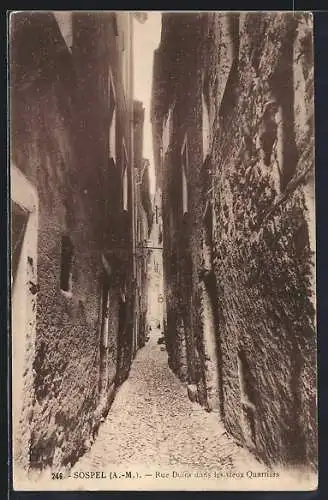 AK Sospel, Rue Droite dans les vieux quartiers