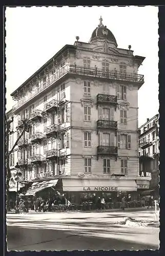 AK Nice, Imposant bâtiment du restaurant La Nicoise