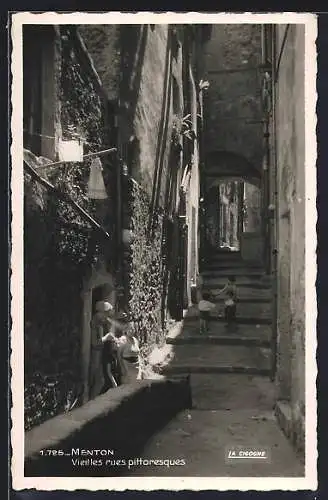 AK Menton, Vieilles rues pittoresques