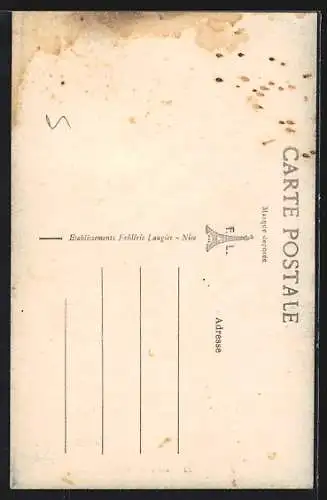 AK Puget-Théniers, Un coin de la Ville et le Clocher