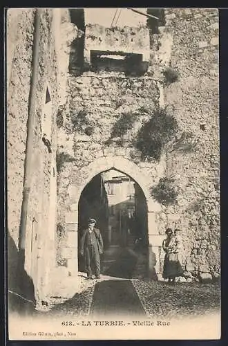 AK La Turbie, Vieille Rue