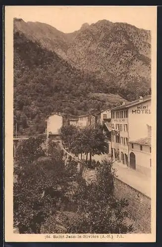 AK Saint-Jean-la-Rivière, Vue sur les montagnes et l`hôtel Midi