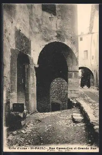 AK Saint-Paul, Rue Casse-Cou et Grande Rue avec arcades anciennes