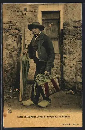 AK Les Scenes Villageoises, Le Cabas, Type du Paysan revenant du Marche