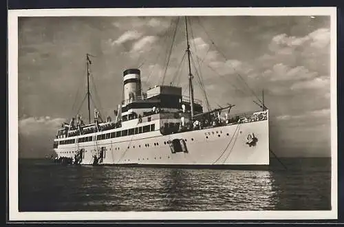 AK Helgoland, Passagierschiff Cobra vor Anker